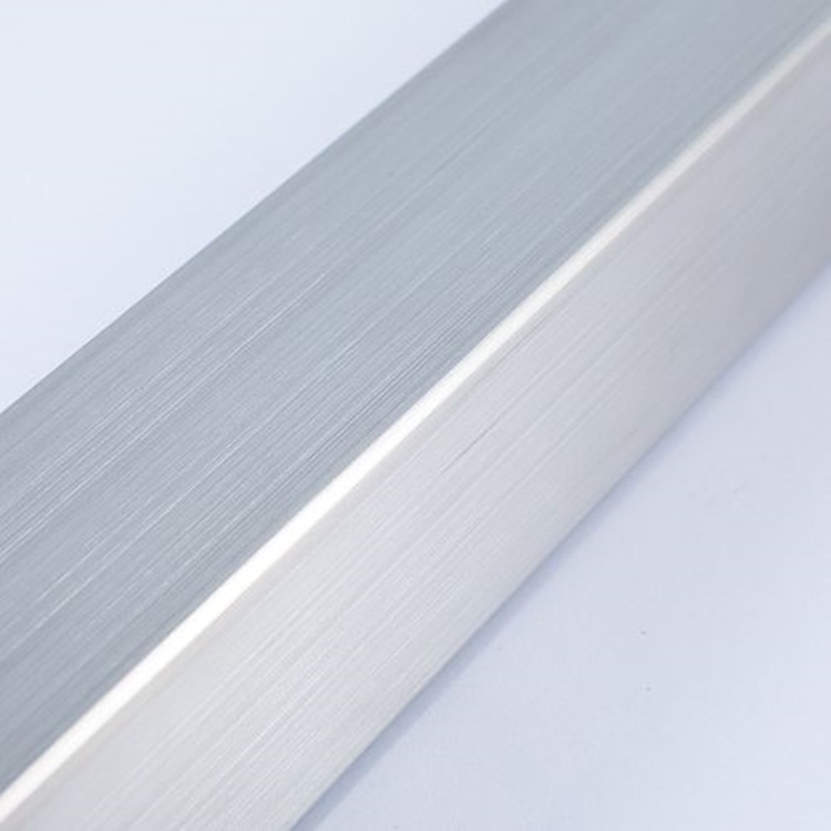 304��˿����ַ���