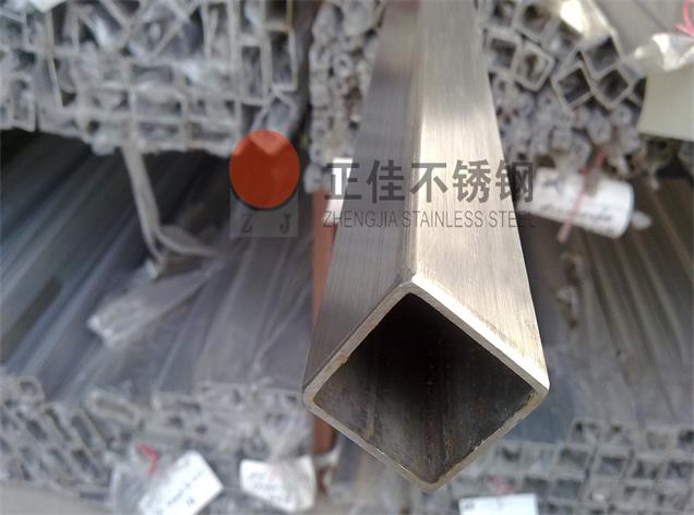 ����ַ���