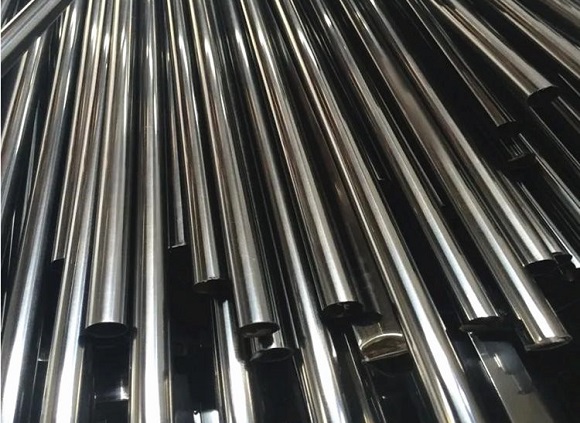 ����ֹ�304��202������