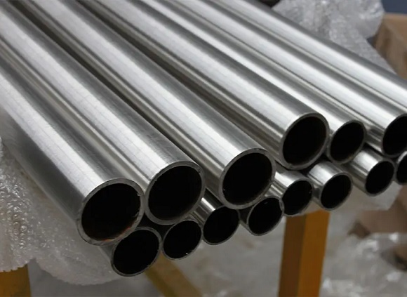 Ϊʲô304����ֹܱ��ɫ�������������������������ã���������������