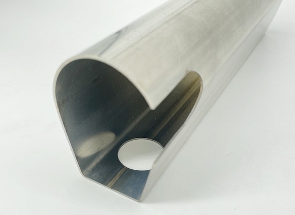 �������Ʒ�ܺ���ȱ�ݵ��γ�Ե��ԭ������Ҫ��