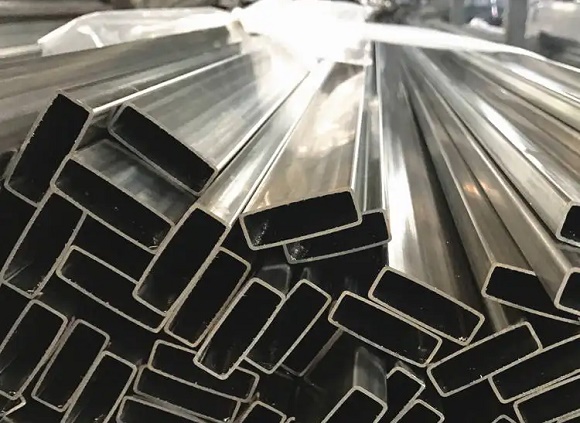 304����ֹ������б�