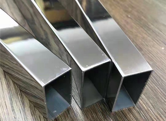 304����ֹ�ΪʲôҪ�׹⣿��������������