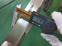 ����־�����ʴ