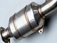 ��������ϵͳ��304 �� 316 ������ڸ����������е����ܲ��